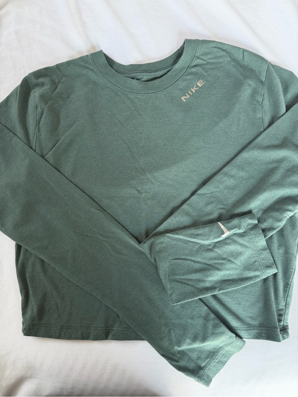 Nike Green Long-Sleeve Crop Top